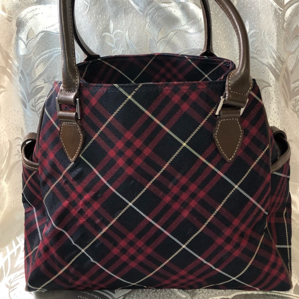 AUTHENTIC BURBERRY LONDON HANDBAG BLUE LABEL